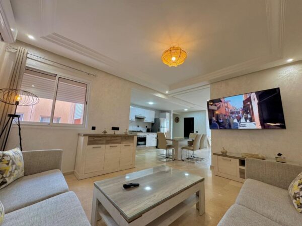 Appartement Horizon - 3 Chambres avec Piscine et Double Garage Face à Supratours, Marrakech - Image 32