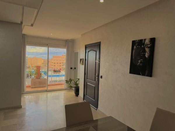 Appartement Horizon - 3 Chambres avec Piscine et Double Garage Face à Supratours, Marrakech - Image 27