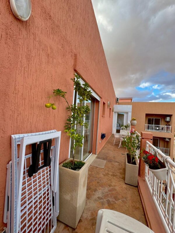 Appartement Horizon - 3 Chambres avec Piscine et Double Garage Face à Supratours, Marrakech - Image 7