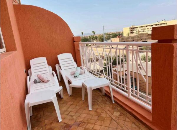 Appartement Oasis - 3 Chambres à Côté de la Gare CTM, Marrakech - Image 17